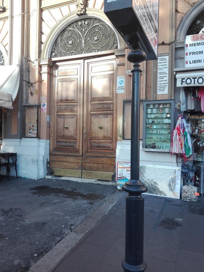 Appartamento Un Caffè Sul Balcone 2 *